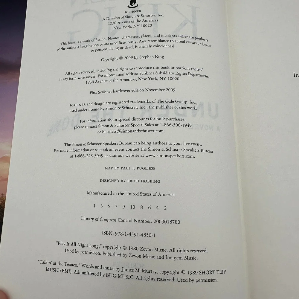 Stephen King Under The Dome 1st Edition 1st Printing Hardcover w/ Dust Jacket 09